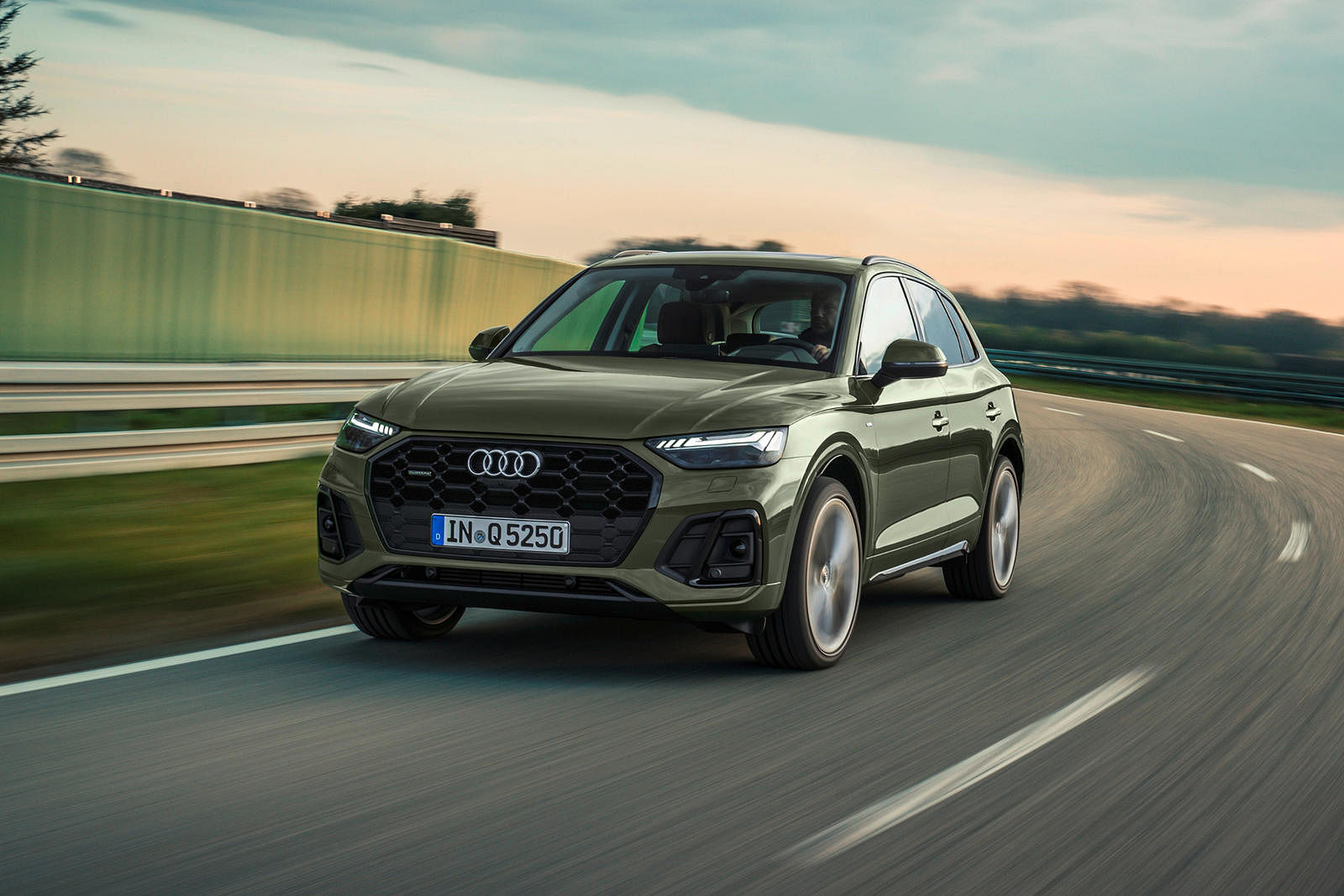 2022 Audi Q5 Price, Review, Pictures And Specs | CARHP