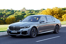 2022 BMW 7 Series plug-in hybrid Sedan
