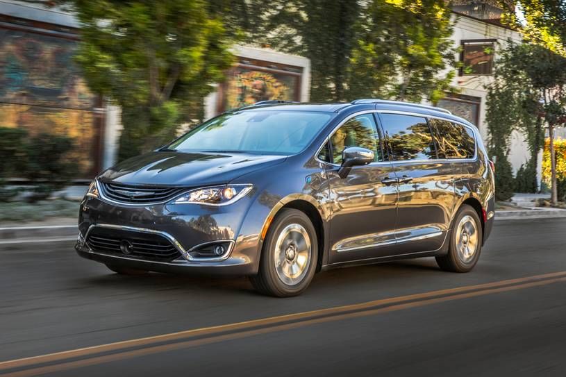 2020 Chrysler Pacifica Hybrid  Minivan