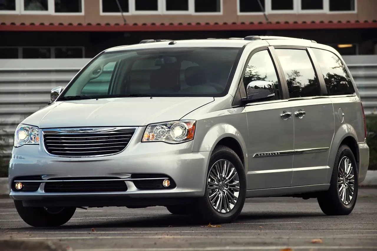 2013 Chrysler Town And Country