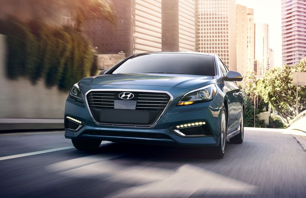 2018 Hyundai Sonata Hybrid  Sedan