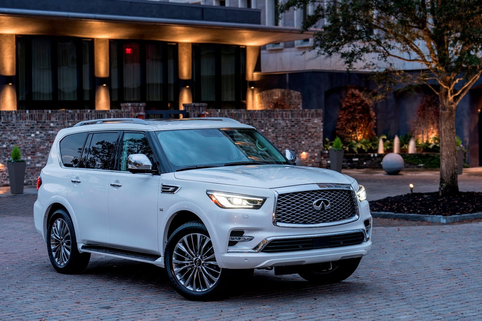 2020 Infiniti QX80