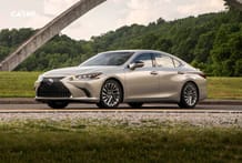 2020 Lexus ES 300h Hybrid