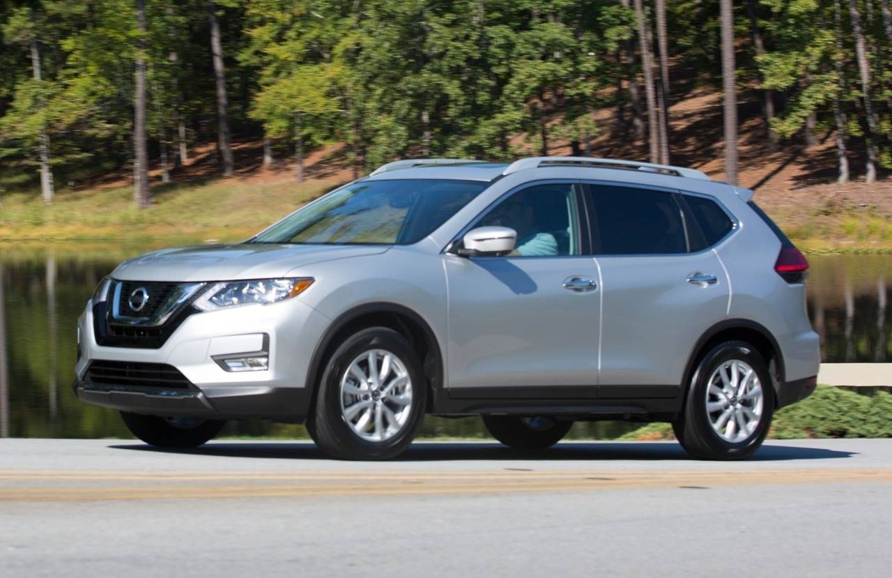2017 Nissan Rogue Hybrid  SUV