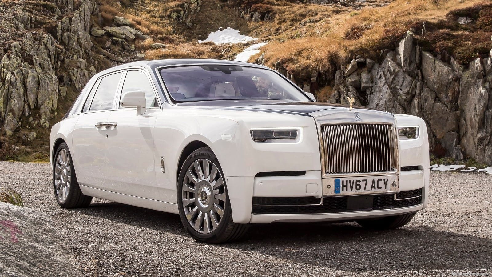 2022 Rolls-Royce Phantom