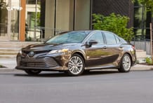 2018 Toyota Camry Hybrid Sedan