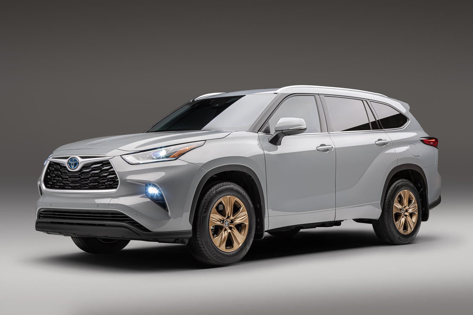 2022 Toyota Highlander Hybrid  SUV