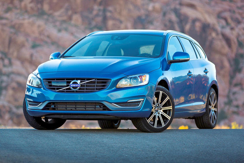 2015 Volvo XC70 Cargo Space and Interior Volume CARHP