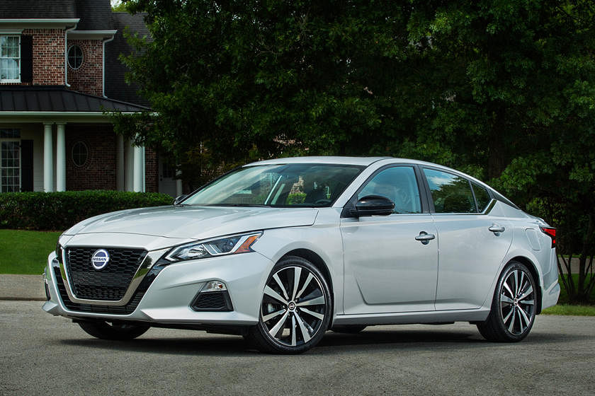 cost of 2020 nissan altima