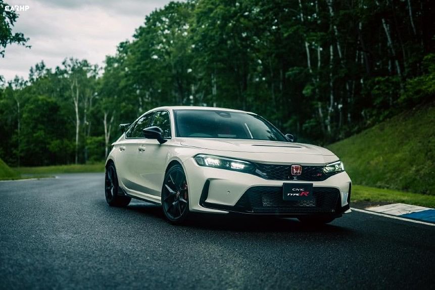 2023 Honda Civic Type R Front Angle View