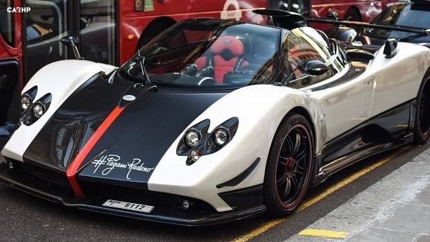Lionel Messi Pagani Zonda Tricolore