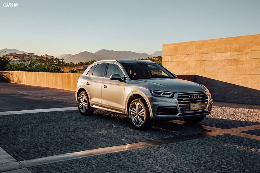 2018 Audi Q5 front-angled exterior image