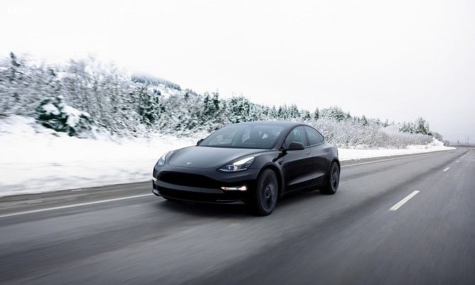 2022 Tesla Model 3 Long Range