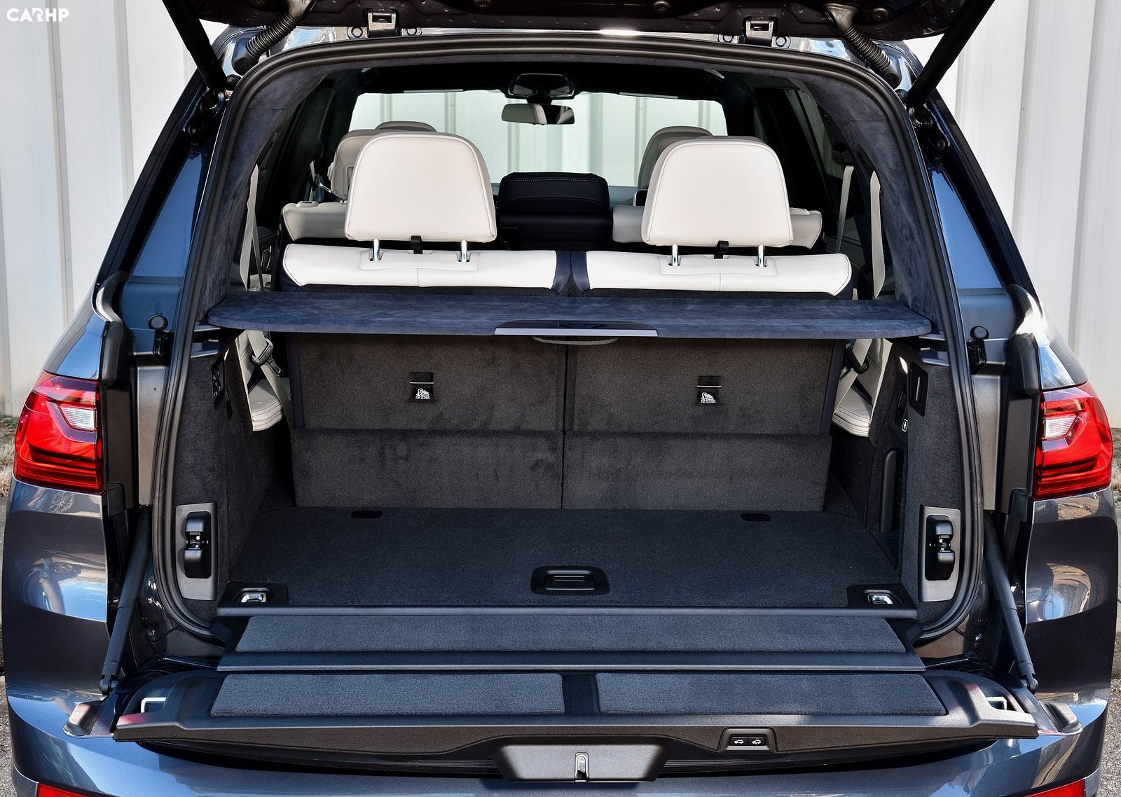 2023 BMW X7 Cargo Capacity, Bed Length and Trunk Volume | CARHP