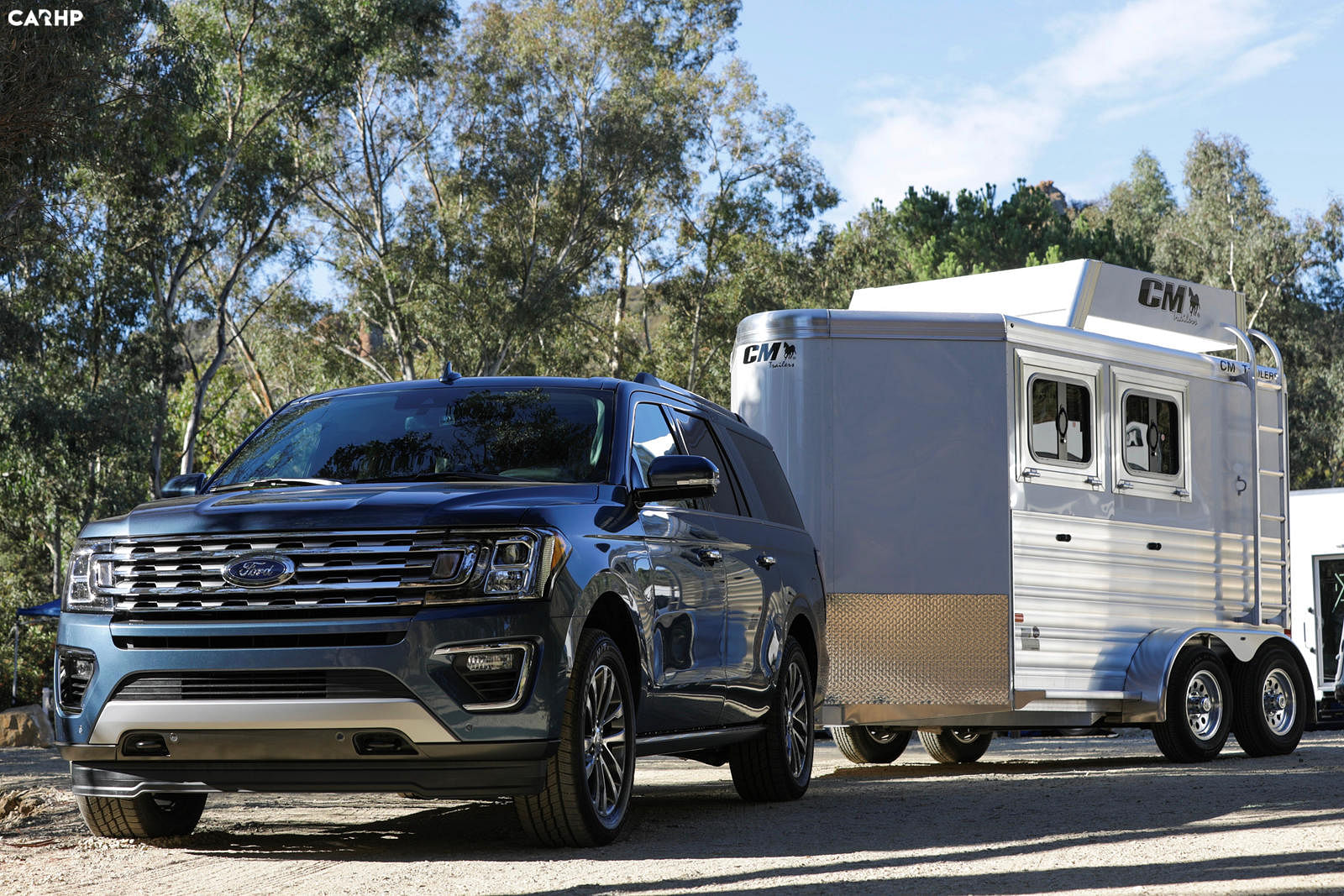 2018 Ford Expedition towing capacity