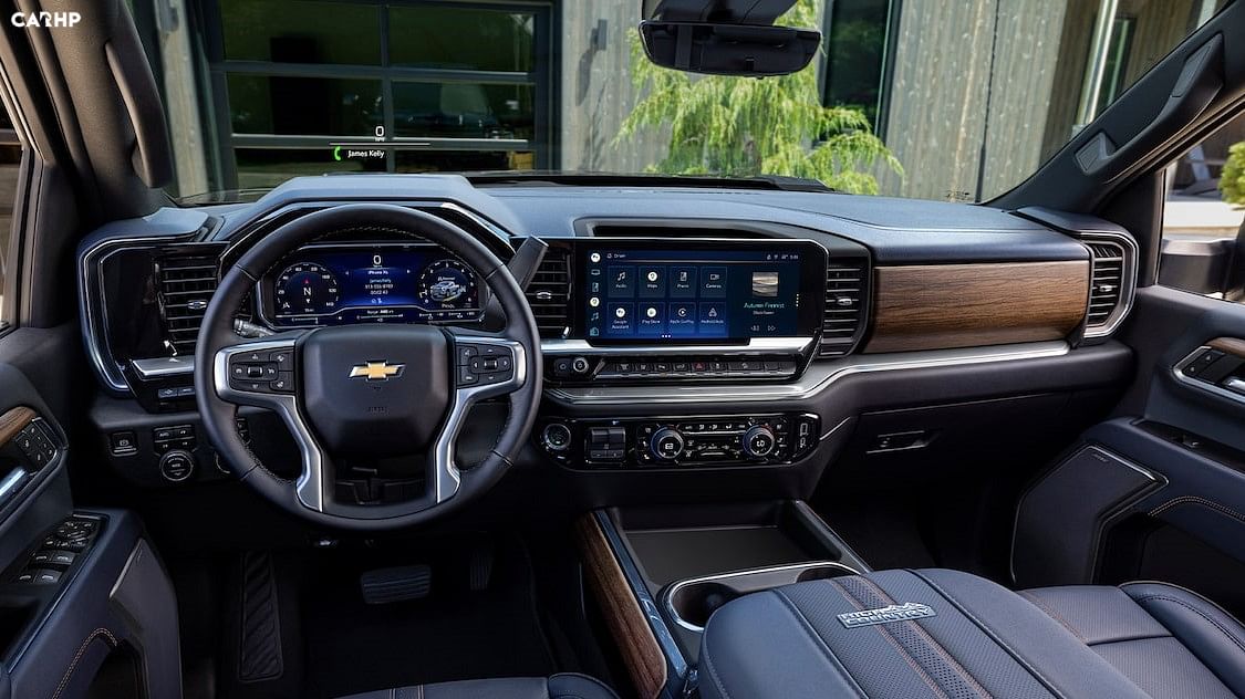 2024 Chevrolet Silverado HD Dashboard View