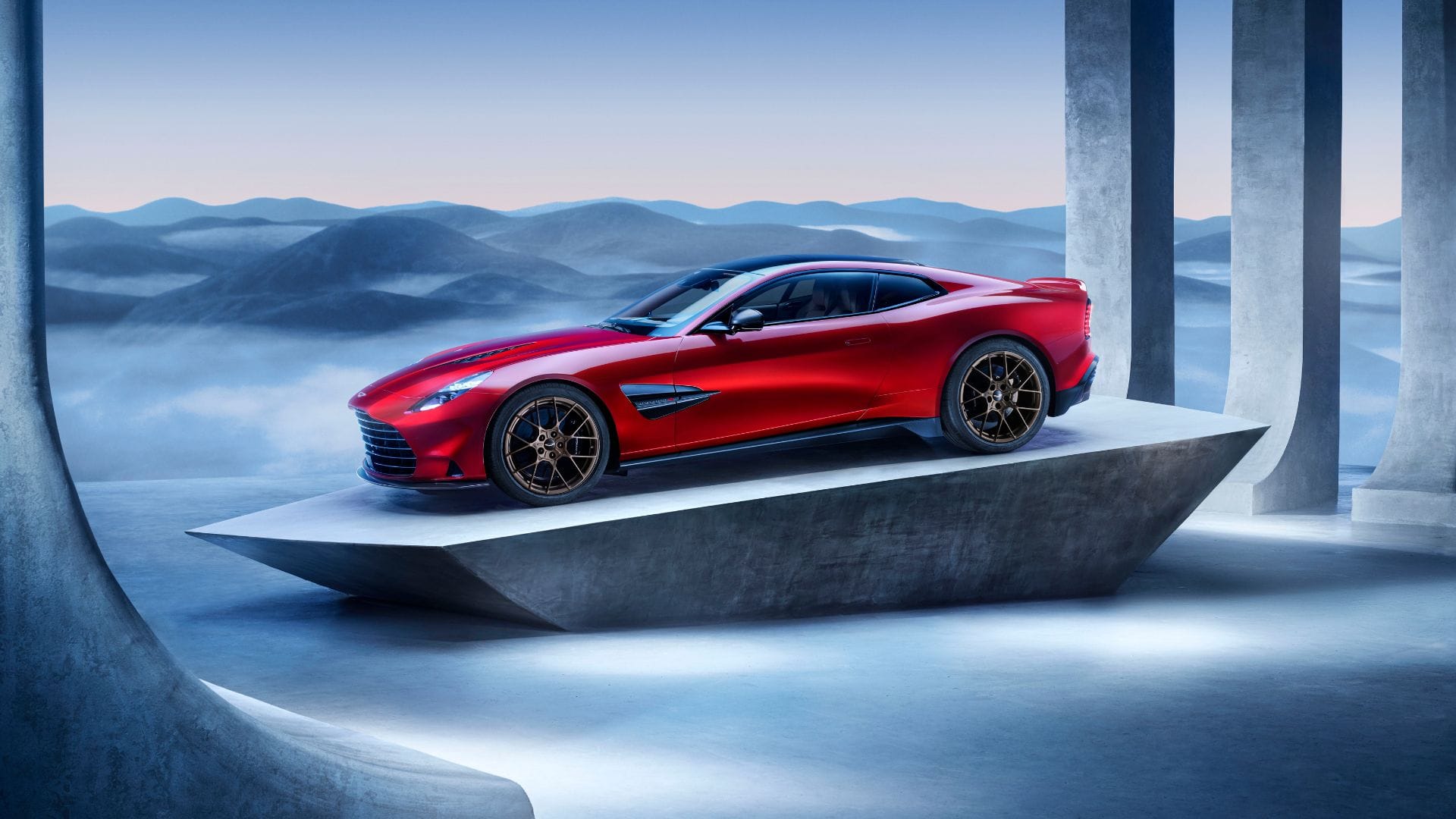 The 2025 Aston Martin Vanquish debuts With 824 Horsepower V12