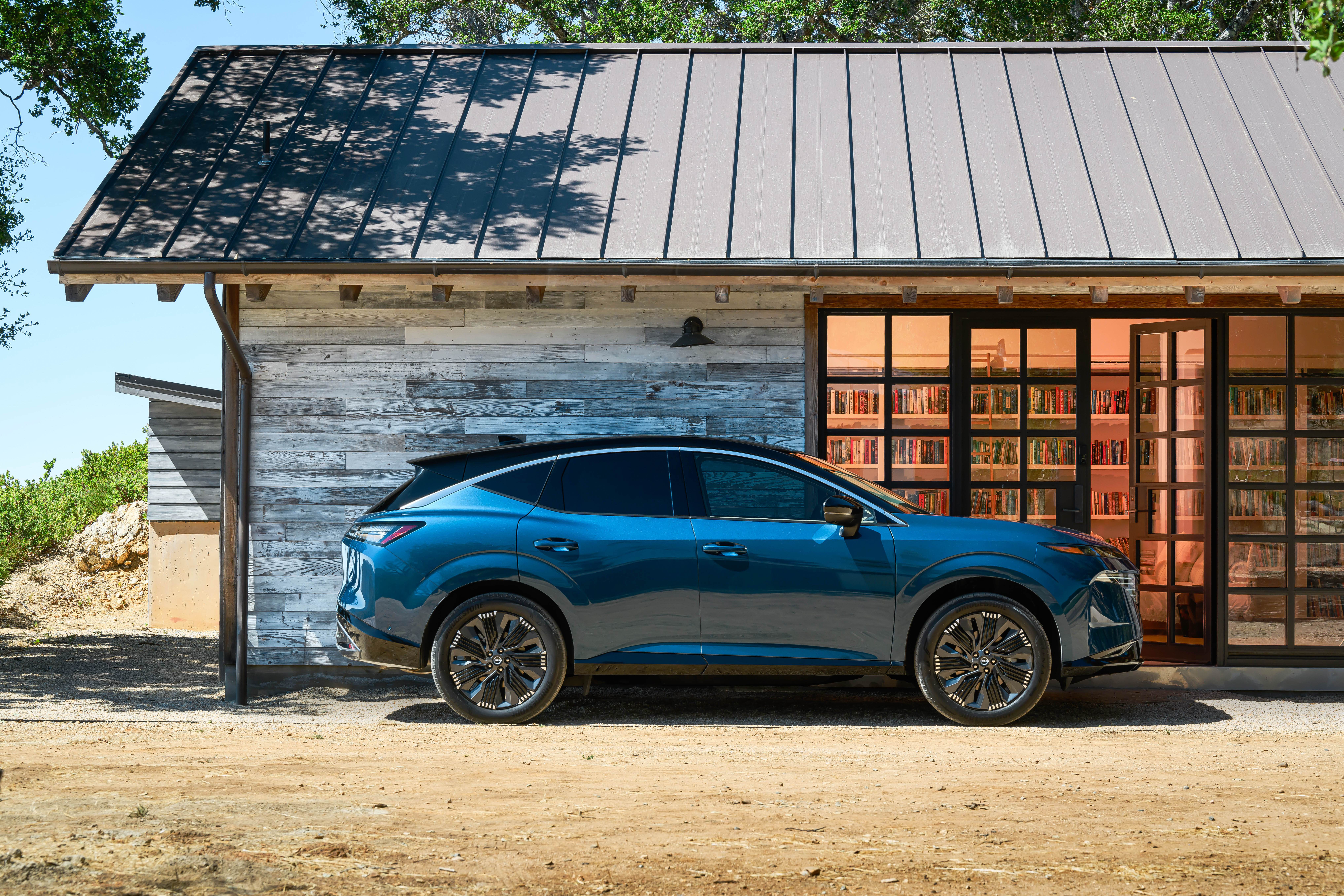 The 2025 Nissan Murano Is Here With Massaging Seats and Svelte Styling