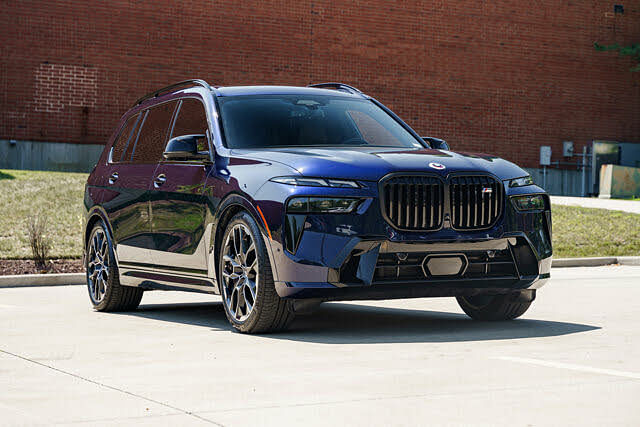 2024 BMW X7 M60i