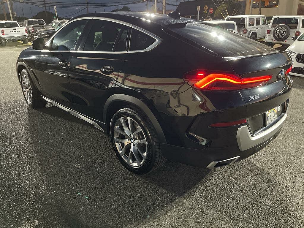 2021 BMW X6 40i