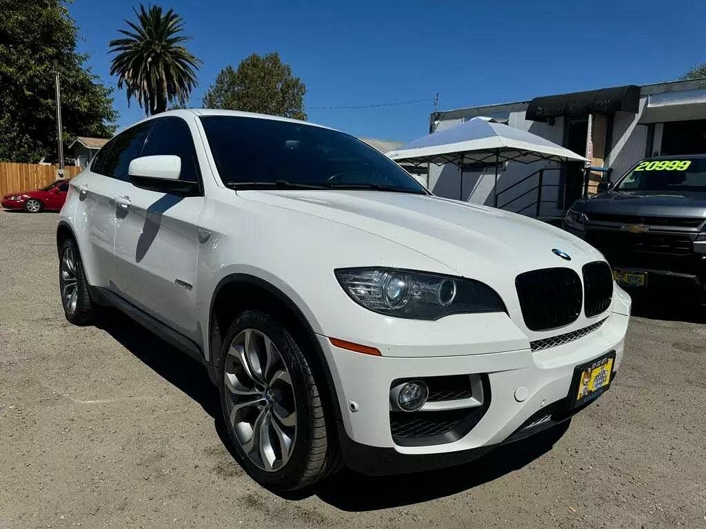 2013 BMW X6 50i