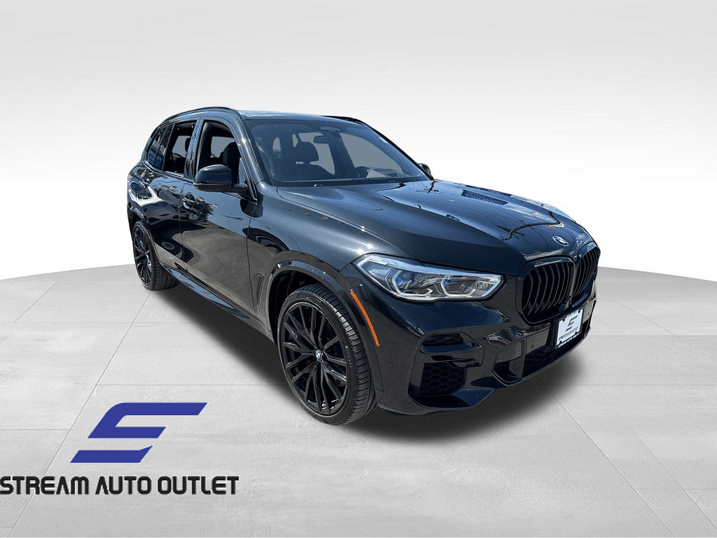 2022 BMW X5 M50i