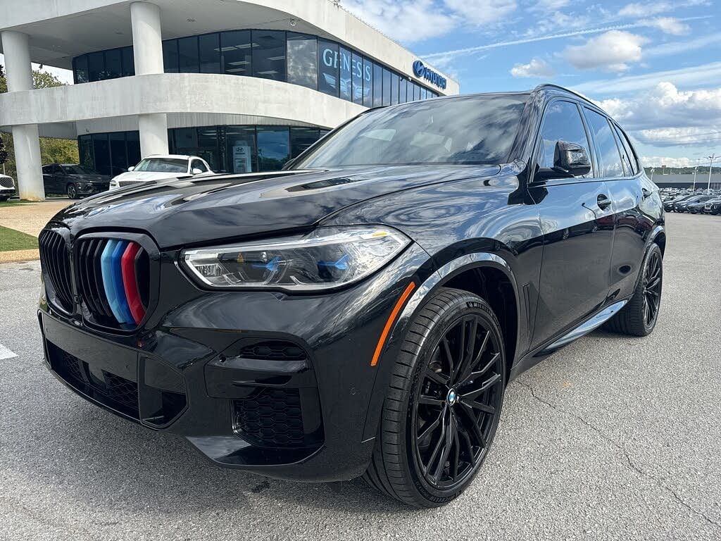 2022 BMW X5 M50i