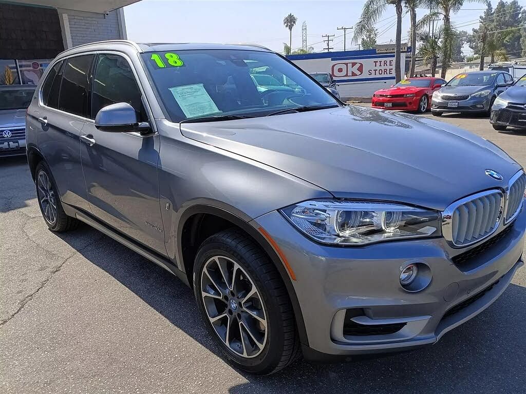 2018 BMW X5 40e iPerformance plug-in hybrid SUV