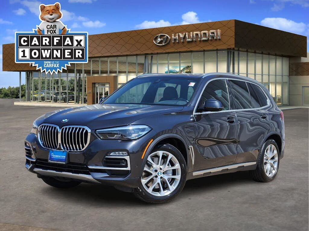 2021 BMW X5 45e plug-in hybrid SUV