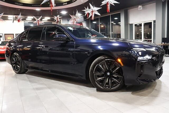 2023 BMW 7 Series 740i