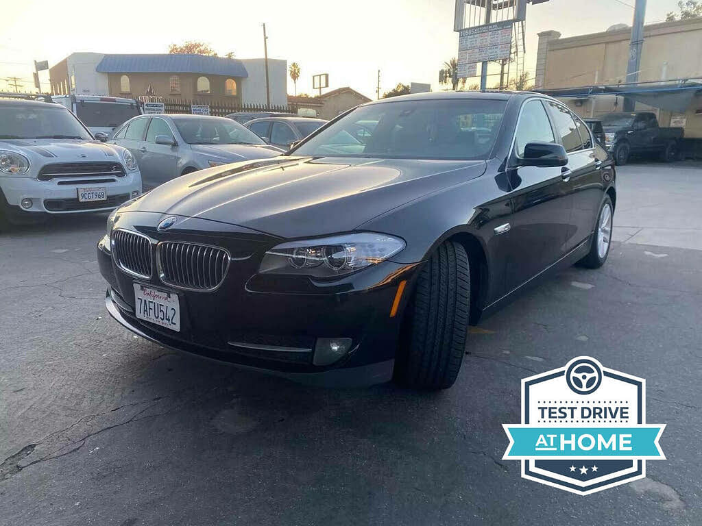 2011 BMW 5 Series 528i