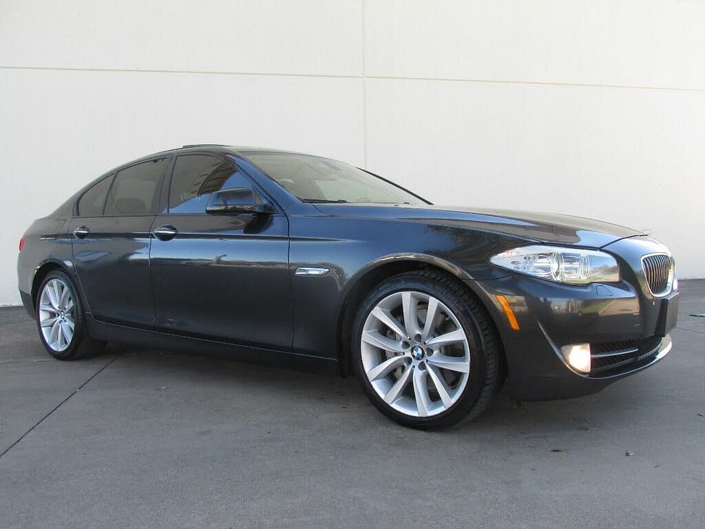 2011 BMW 5 Series 535i