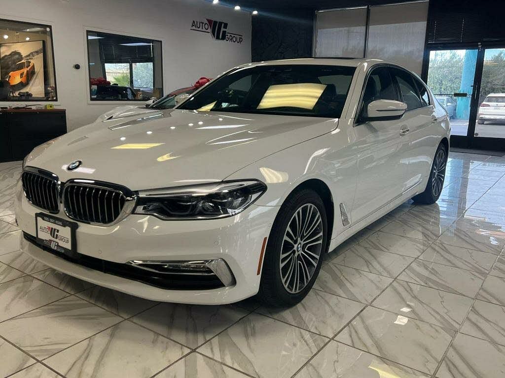 2017 BMW 5 Series 540i