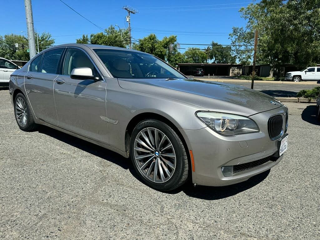 2011 BMW 7 Series 750i