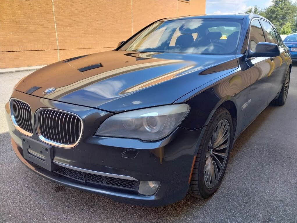 2011 BMW 7 Series 740Li