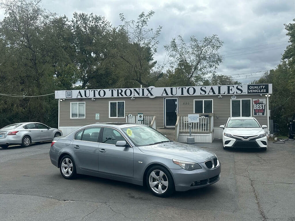 2005 BMW 5 Series 530i