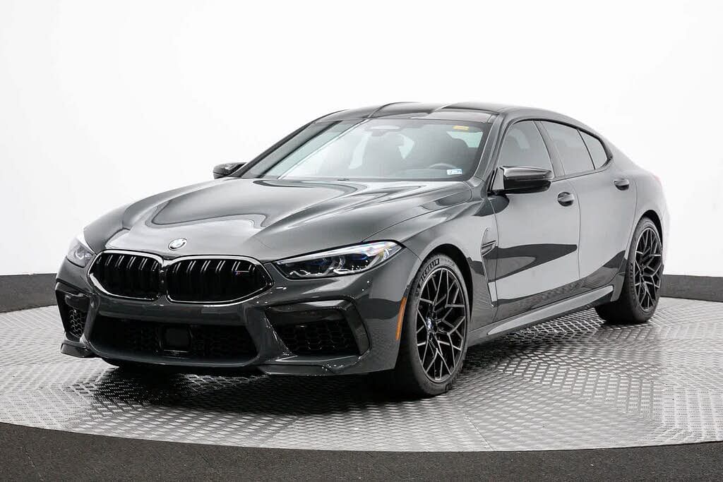 2021 BMW M8