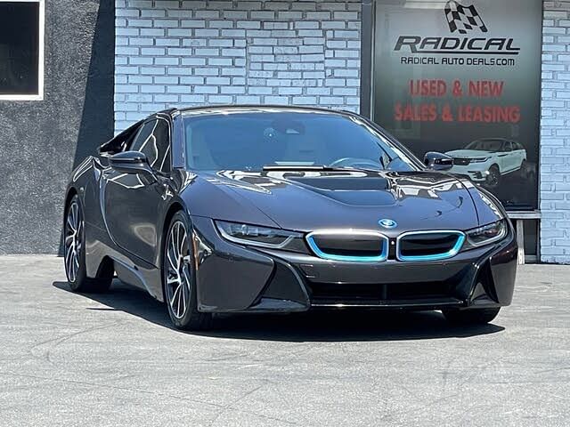 2014 BMW i8  plug-in hybrid