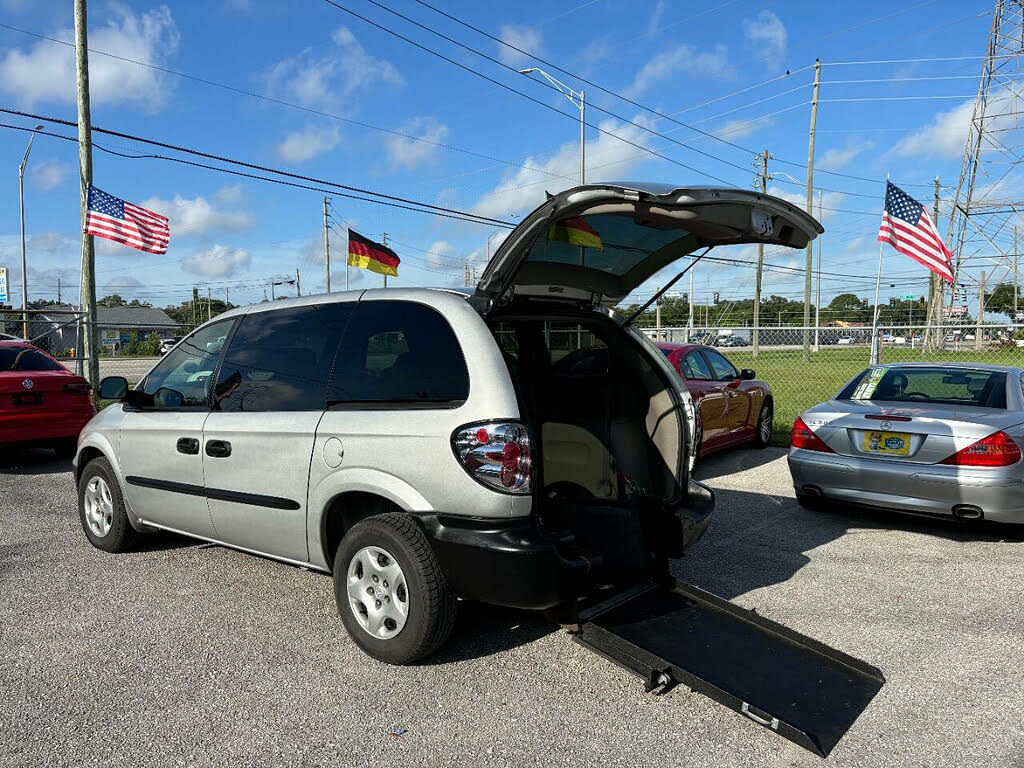 2002 Dodge Caravan SE