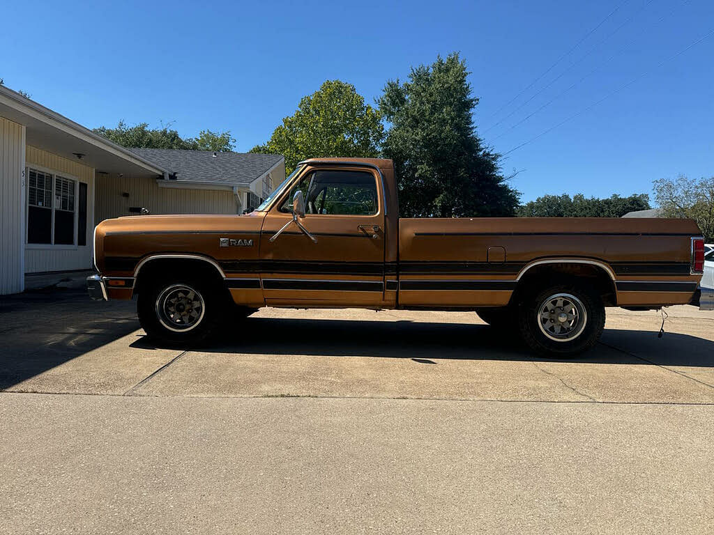 1986 Dodge RAM 150   Pickup Truck