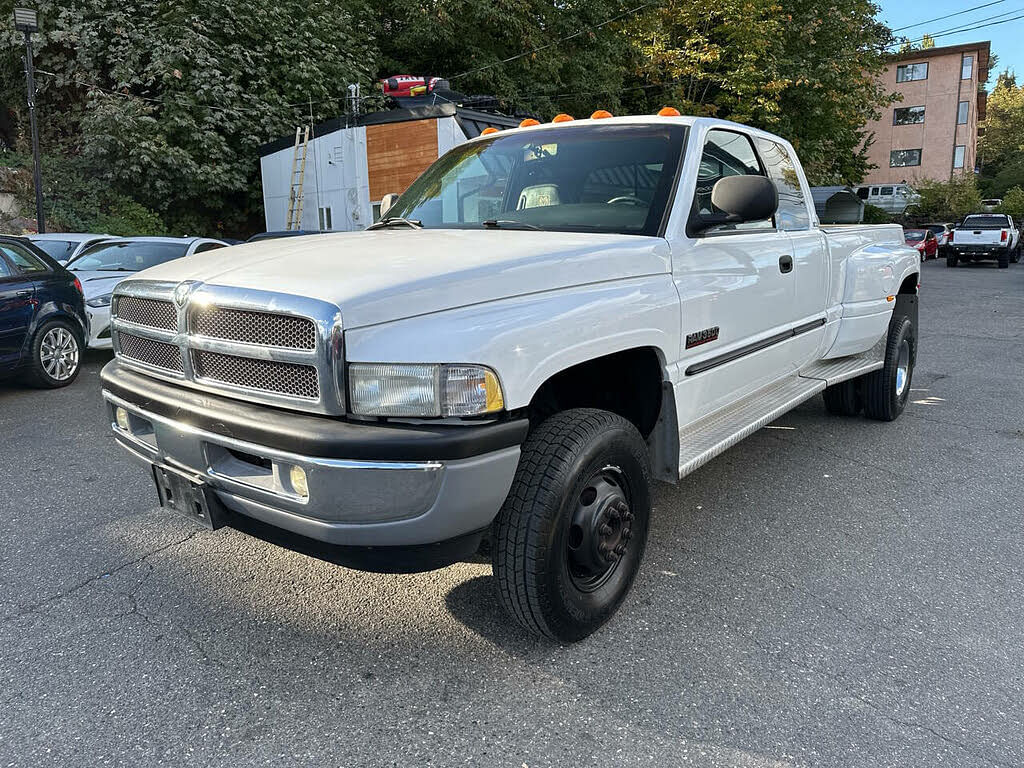 2001 Dodge Ram 3500 SLT Plus