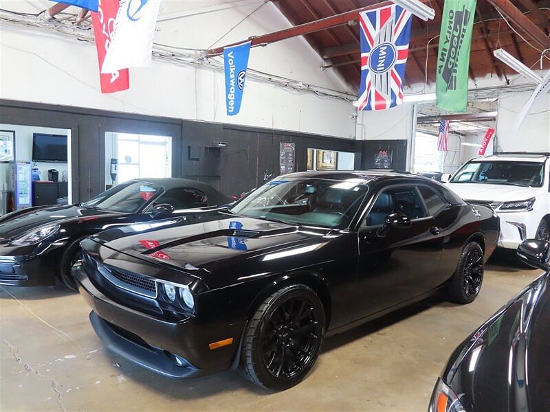 2011 Dodge Challenger SE Rallye