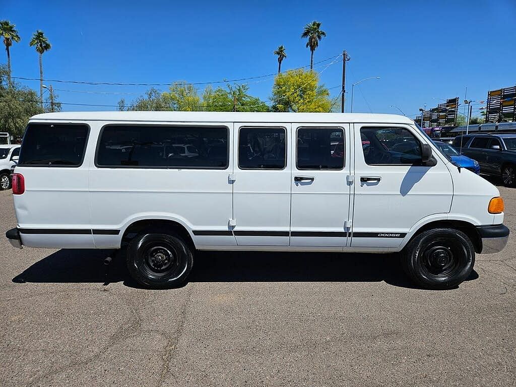 2002 Dodge RAM 3500 Maxi