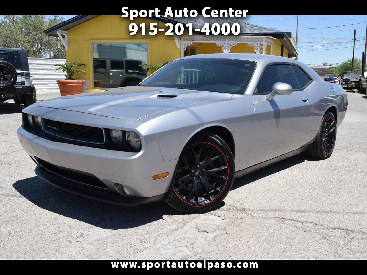 2013 Dodge Challenger SXT Plus