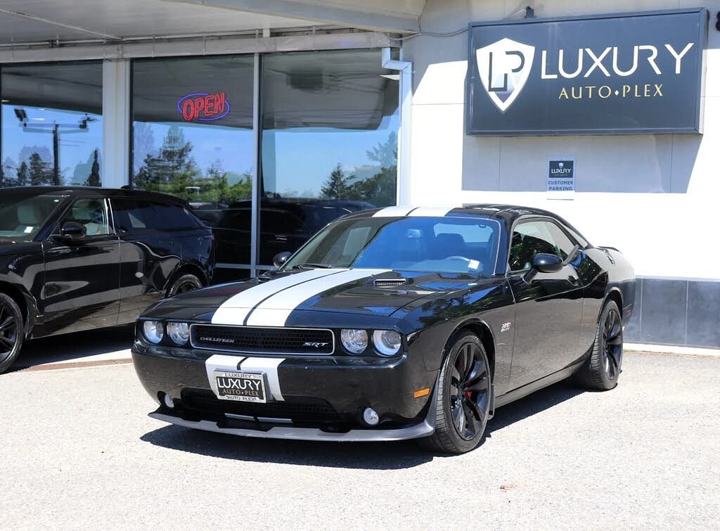 2013 Dodge Challenger SRT8