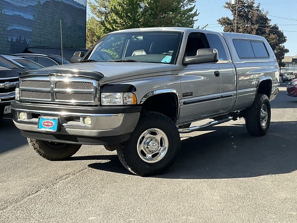 2002 Dodge Ram 2500   Pickup Truck