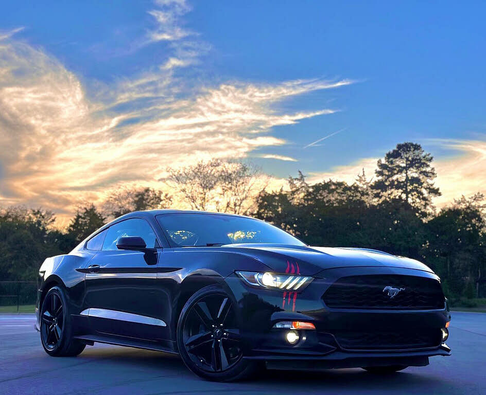 2016 Ford Mustang EcoBoost Premium