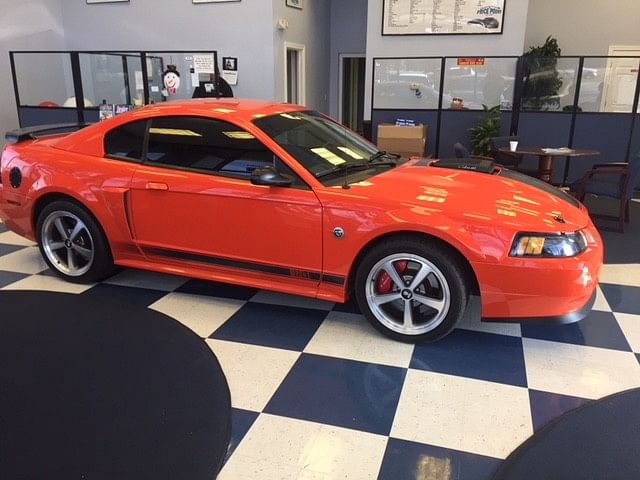 2004 Ford Mustang Mach 1