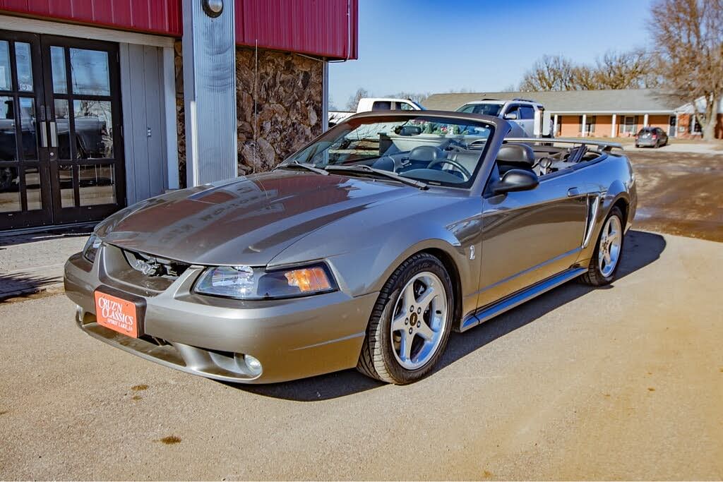 2001 Ford Mustang Cobra