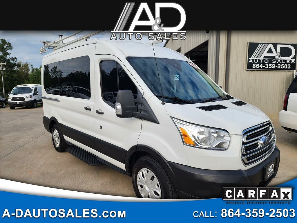 2019 Ford Transit 150 XLT